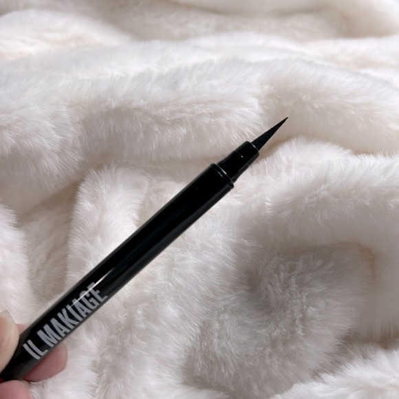 🎉 New IL Makiage Black Inkliner - Picture 3 of 3